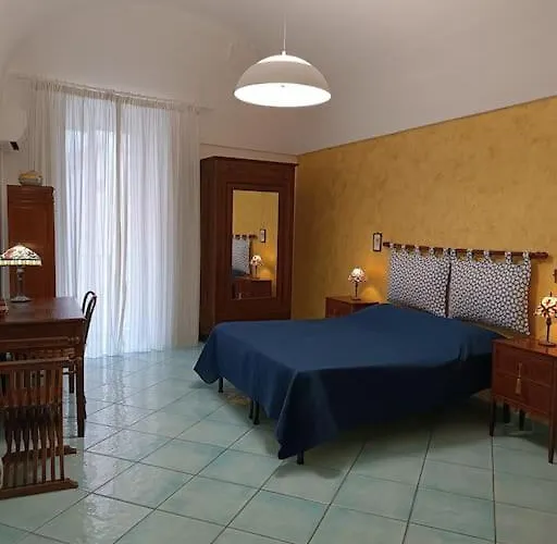 Center Casa Palladino, Only 26 Steps